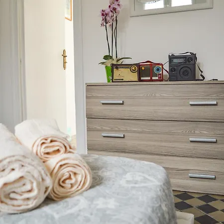 Sofia Pretty Appartament Holiday home Palermo