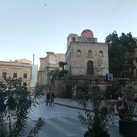 Sofia Pretty Appartament Holiday home Palermo